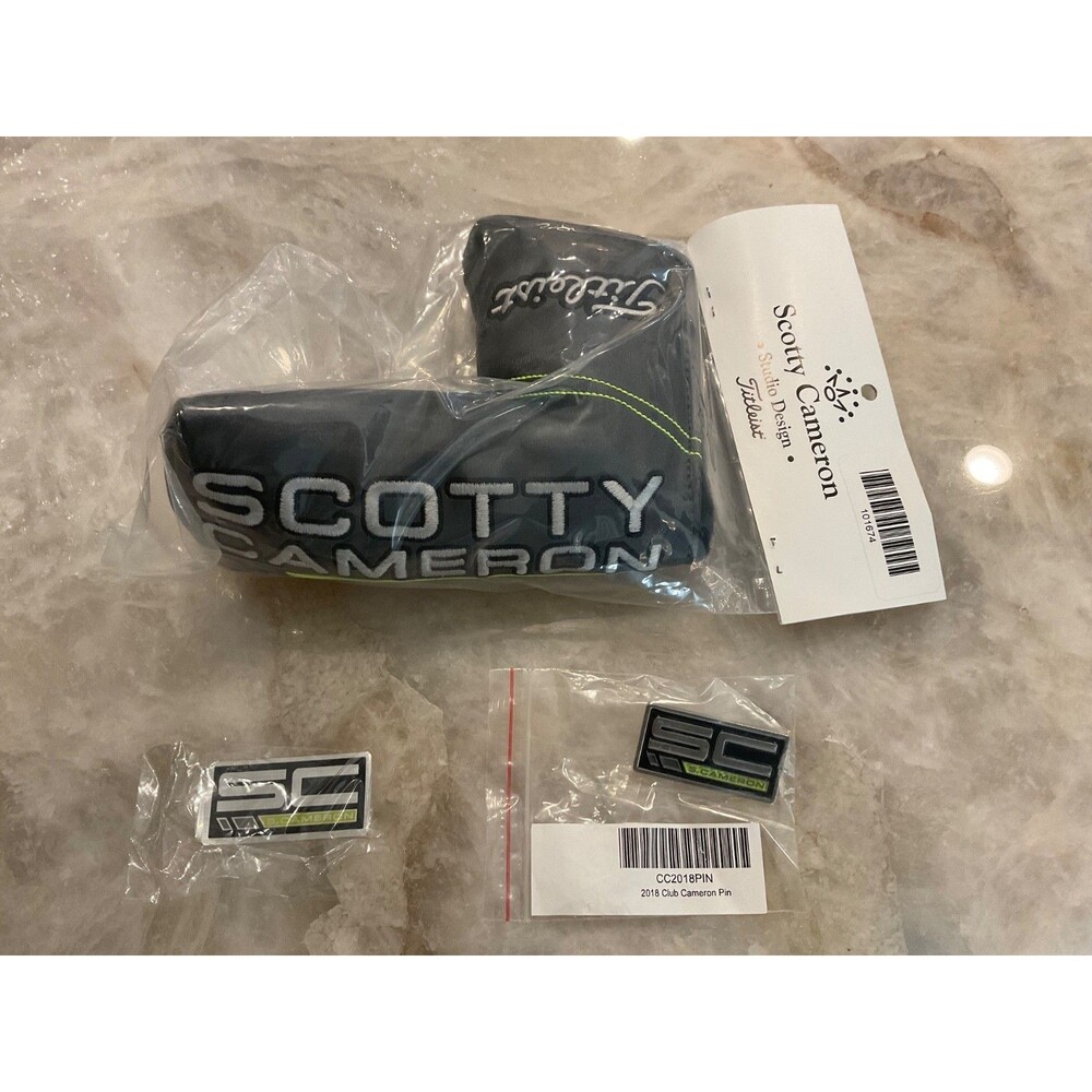Scotty Cameron 2018 Club Cameron Gray Green Putter Headcover with pin & sticker